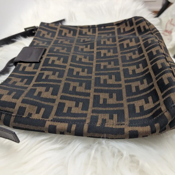 Fendi Brown FF Canvas Shoulder Bag - Picture 8 of 11
